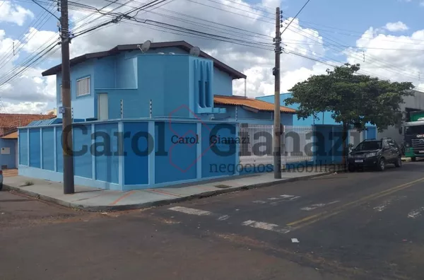 CA48 - VENDO CASA NA VILA RODRIGUES