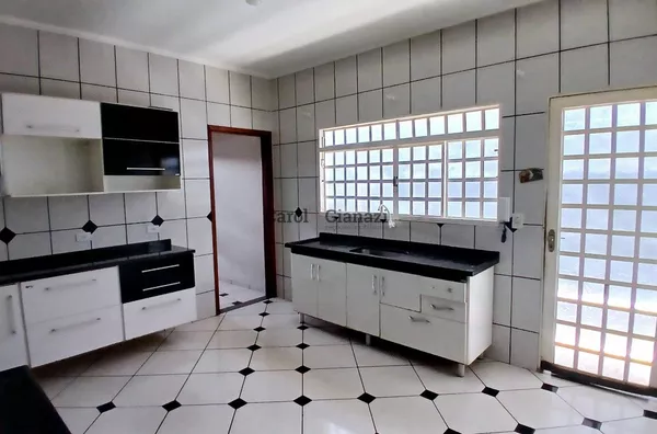 CA1699 - Casa para Locação no Jardim Paraná em Assis - Foto 5