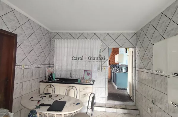 CA2656 - Casa para venda na Vila Santa Cecília em Assis