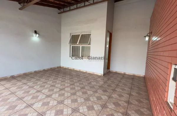 CA1530 - Casa à Venda na Vila Santa Cecília em Assis