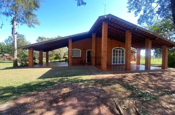 CH1861- Chácara para venda em Assis