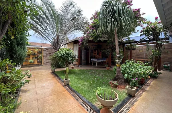 CA1634 - Casa à Venda no Jardim Morumbi em Assis