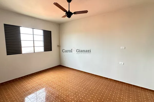 SO1095 - Sobrado à Venda no Jardim Canadá em Assis - Foto 4