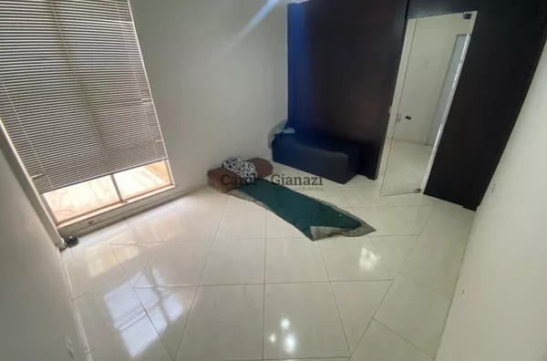 SA2418- Sala comercial para locação na Avenida Rui Barbosa em Assis