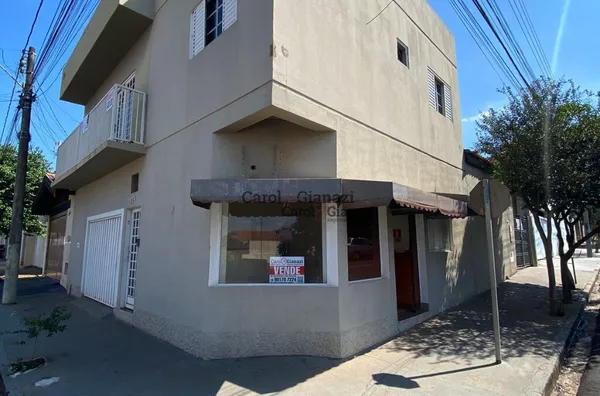 SO807 - SOBRADO COM PONTO COMERCIAL A VENDA