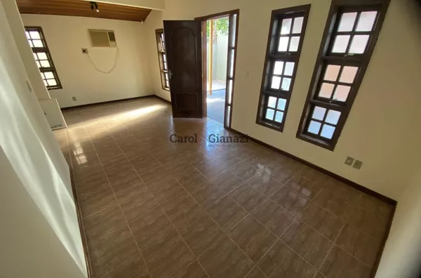 CA2871-Casa para locação na Avenida Félix de Castro em Assis