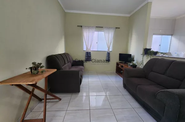 CA1449 - Casa à Venda no San Fernando Valley em Assis