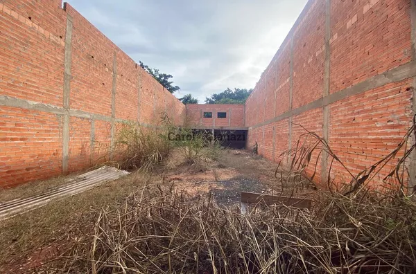 GA2822-Galpão em construção para locação no Parque Universitário em Assis