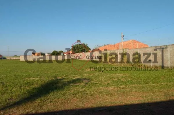 0689 - VENDO TERRENO NO RESIDENCIAL ESMERALDA PARK