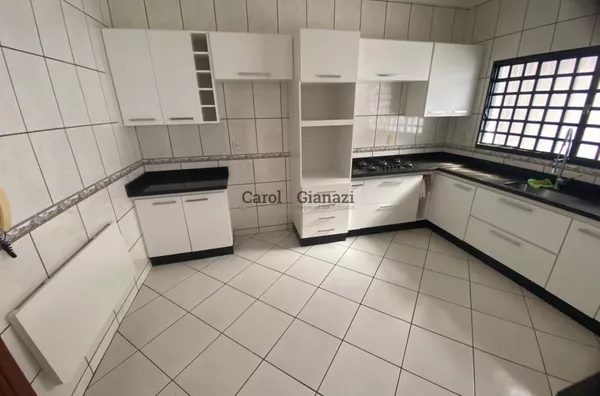 CA2868-para locação próxima ao GD em Assis