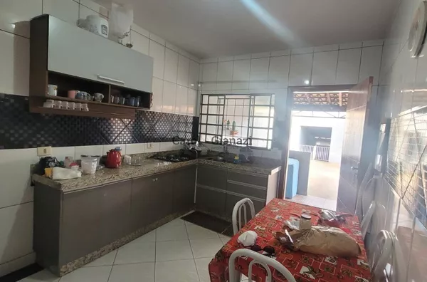 CA1876- Casa para venda  Vila Santa Cecília em Assis