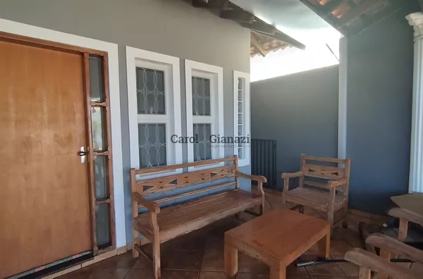 CA1075 - Casa à Venda no Jardim Aeroporto em Assis