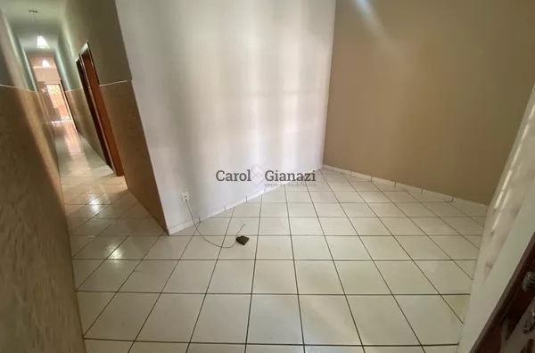 CA2386- Casa para locação na Vila Xavier em Assis