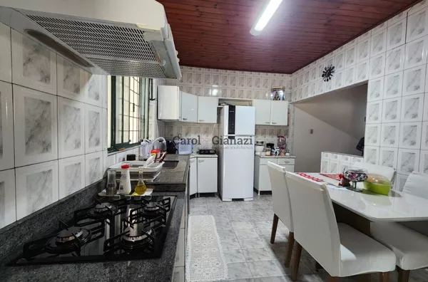 CA352-CASA A VENDA NA VILA CARVALHO