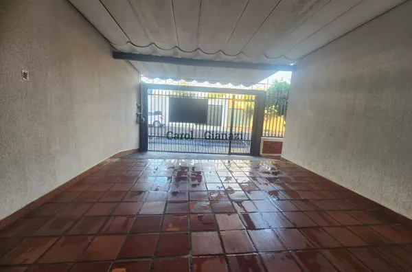 CA2109- Casa para venda na Vila Xavier em Assis