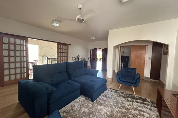 CA1653 - Casa à Venda na Vila Xavier em Assis