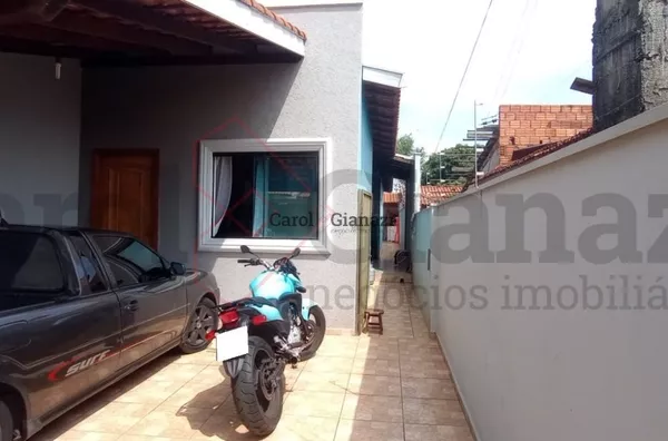 CA507 - CASA A VENDA NO CENTRO