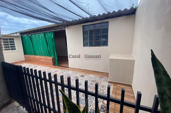 CA2027- Casa para locação próxima ao buracão em Assis