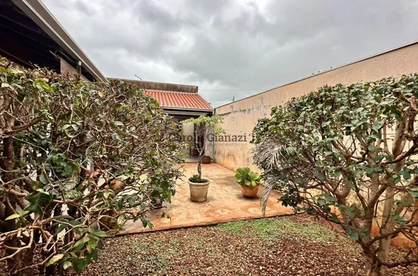 CA1737 - Casa para venda na Vila Ribeiro em  Assis