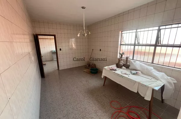 CA2650-Casa para locação no Centro de Assis