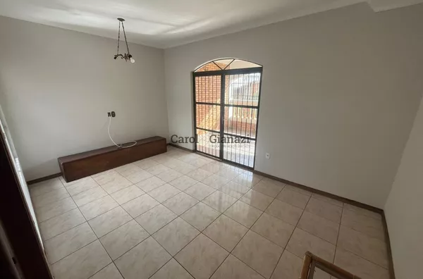 CA2650-Casa para locação no Centro de Assis