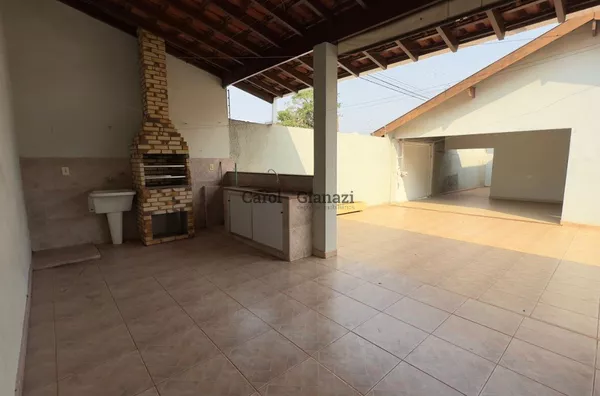 CA1530 - Casa à Venda na Vila Santa Cecília em Assis