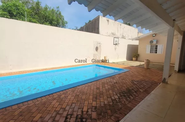 CA2337- Casa para venda na Vila Santa Cecília em Assis