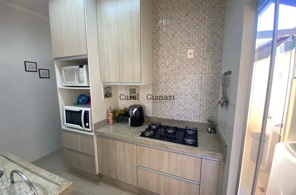 CA2750-Casa para locação no Centro de Assis