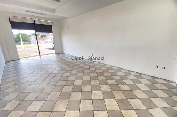 SA2528- Sala comercial para locação na Avenida Otto Ribeiro em Assis