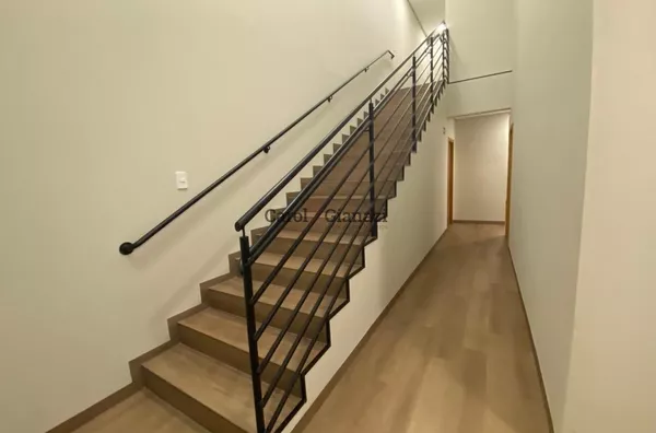 SA2373- Sala comercial para locação no Centro de Assis