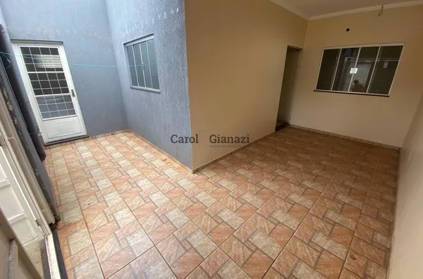 CA2257- Casa para locação próxima ao Tênis Clube em Assis