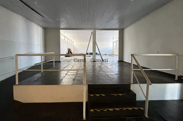 PR2898-Prédio comercial para locação no Centro de Assis