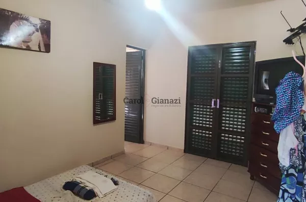 CH1125 - Rancho para venda, Candido Mota