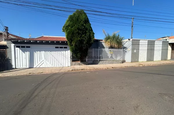 CA1384 - Casa para venda,  Vila Central, Assis - Foto 1