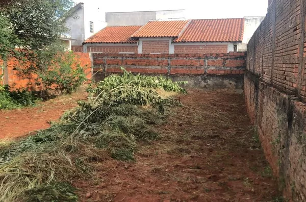 TE2507- Terreno para venda na Vila Santa Cecília em Assis