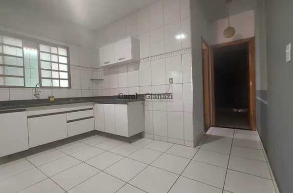 CA2512- Casa para Venda no Parque Universitário em Assis