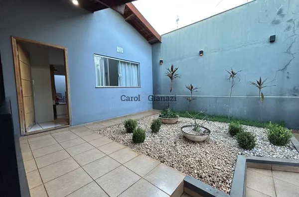 CA1708 - Casa à Venda no Jardim Monte Carlo em Assis