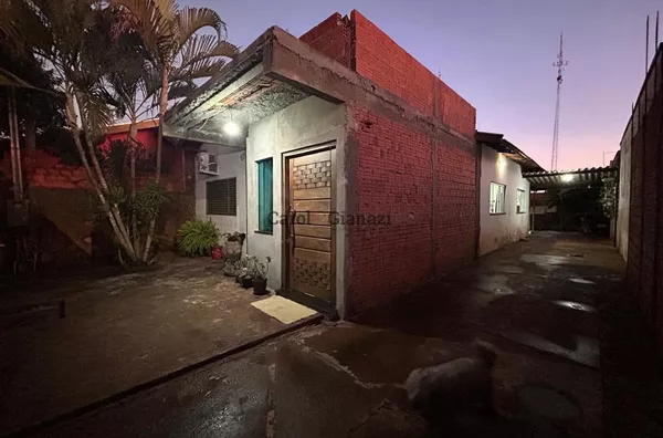 CA1489 - Casa à Venda na Vila Assunta em Cândido Mota