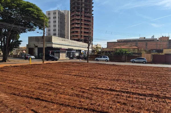 TE2790-Terreno para venda no Centro de Assis