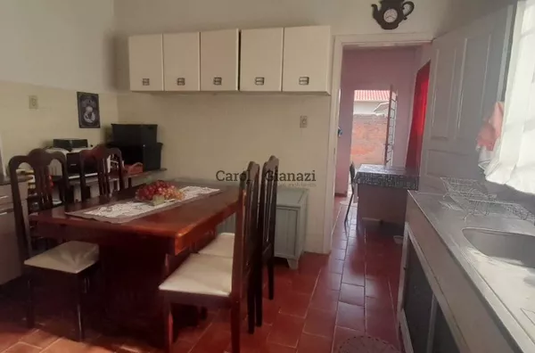 CA2182- Casa para venda no Centro de Assis