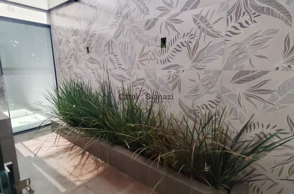 EM FASE FINAL DE OBRA