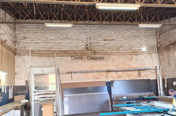 GA3039-Galpão para venda na Vila Xavier em Assis