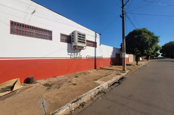Sa1993-Sala comercial para venda no Parque Universitário em Assis