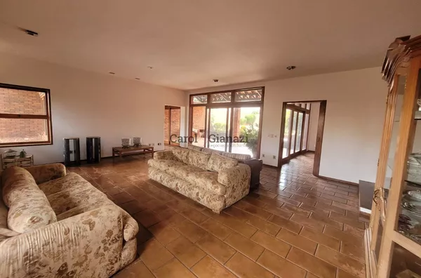 CA2213- Casa para venda no Centro de Assis