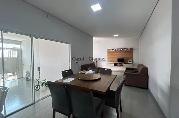 CA1500 - Casa à Venda no Alto dos Ipês em Assis