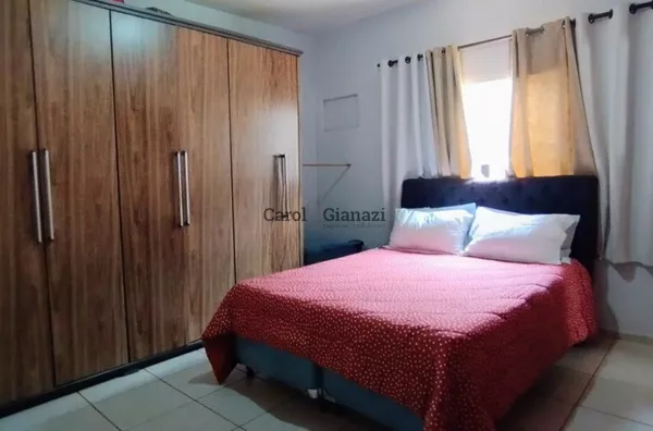 CA2221- Casa para venda no Centro de Assis