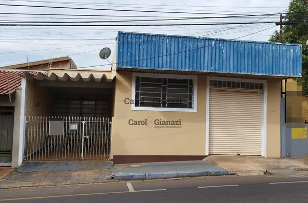 CA917 - CASA COM PONTO COMERCIAL A VENDA - VILA SANTA RITA