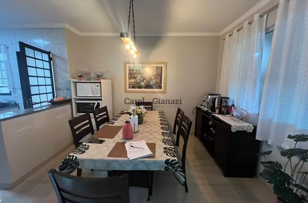 CA2713-Casa para venda na Vila Central em Assis