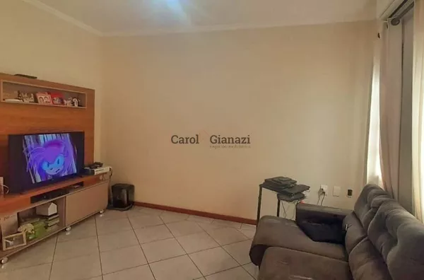 CA2350- Casa para venda próxima ao Tênis Clube em Assis