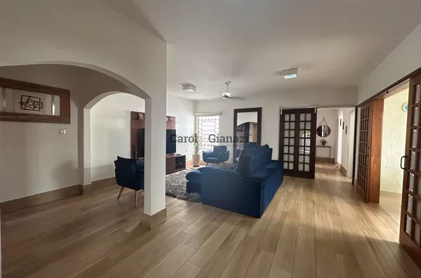 CA1653 - Casa à Venda na Vila Xavier em Assis